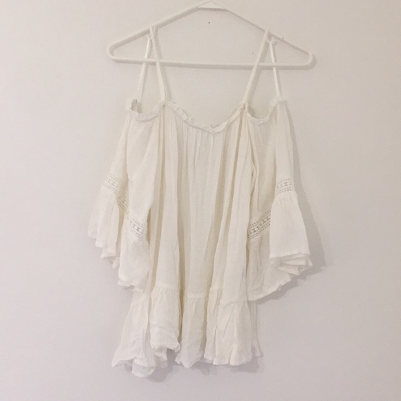 cold shoulder flowy top